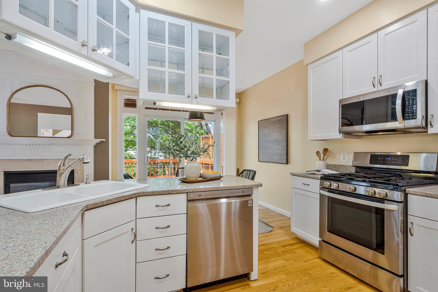 20931 TRINITY SQ, STERLING, Virginia 20165, 3 Bedrooms Bedrooms, ,3 BathroomsBathrooms,Residential,For sale,20931 TRINITY SQ,VALO2098780 MLS # VALO2098780