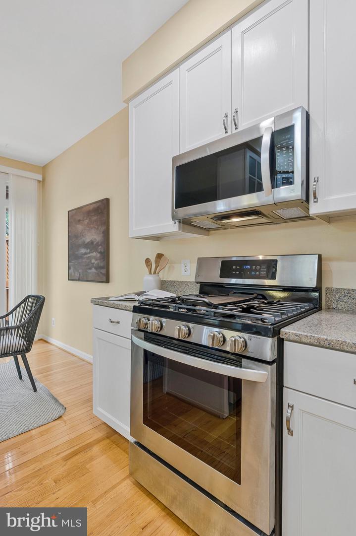 20931 TRINITY SQ, STERLING, Virginia 20165, 3 Bedrooms Bedrooms, ,3 BathroomsBathrooms,Residential,For sale,20931 TRINITY SQ,VALO2098780 MLS # VALO2098780