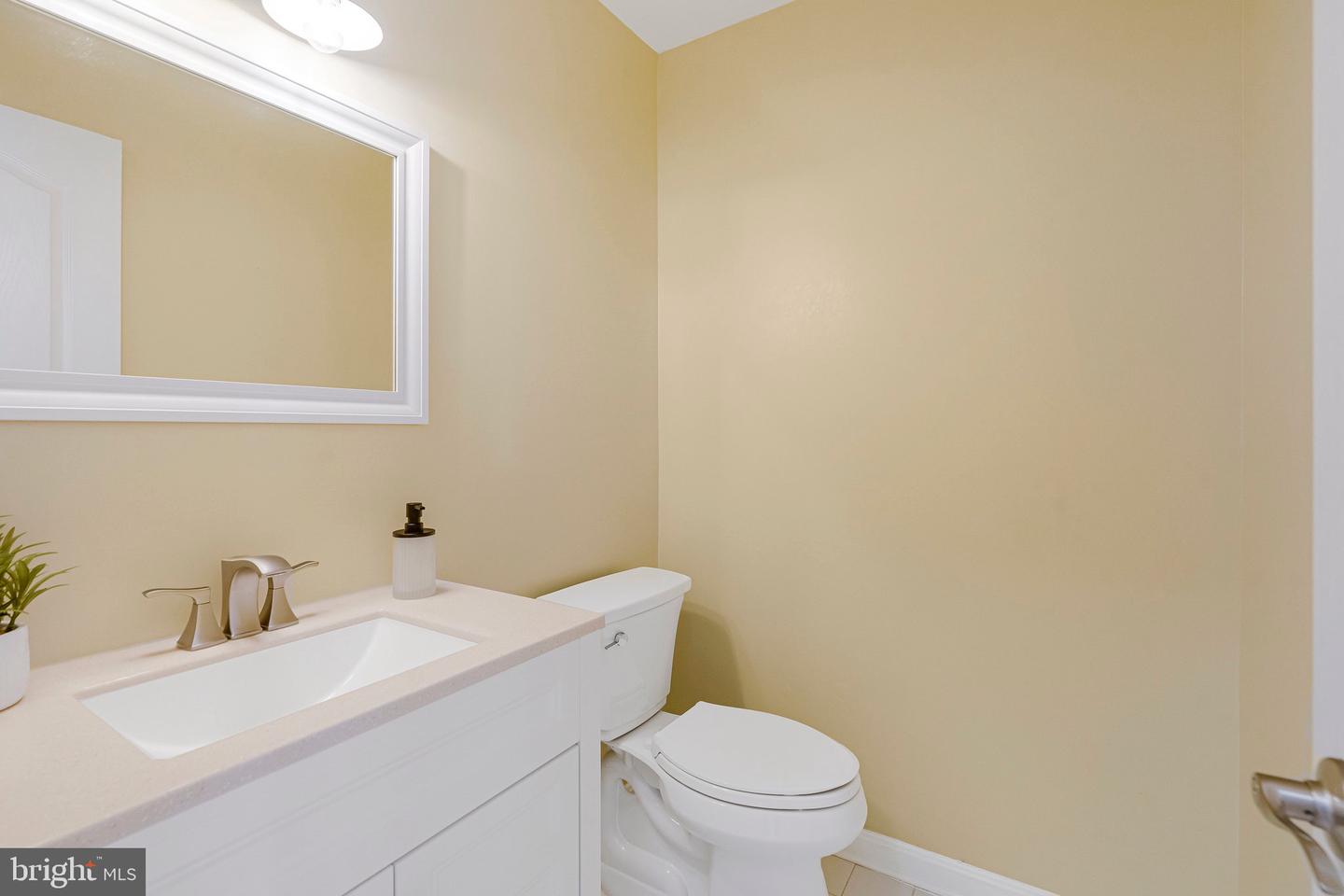 20931 TRINITY SQ, STERLING, Virginia 20165, 3 Bedrooms Bedrooms, ,3 BathroomsBathrooms,Residential,For sale,20931 TRINITY SQ,VALO2098780 MLS # VALO2098780