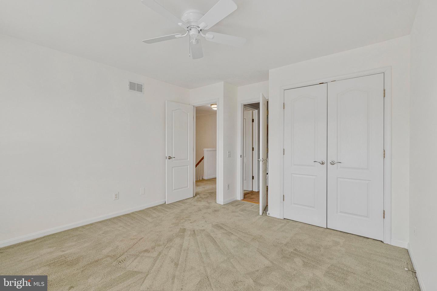 20931 TRINITY SQ, STERLING, Virginia 20165, 3 Bedrooms Bedrooms, ,3 BathroomsBathrooms,Residential,For sale,20931 TRINITY SQ,VALO2098780 MLS # VALO2098780