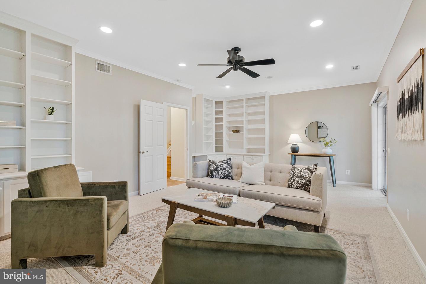 20931 TRINITY SQ, STERLING, Virginia 20165, 3 Bedrooms Bedrooms, ,3 BathroomsBathrooms,Residential,For sale,20931 TRINITY SQ,VALO2098780 MLS # VALO2098780