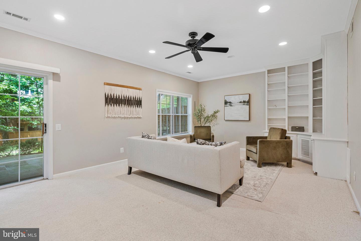 20931 TRINITY SQ, STERLING, Virginia 20165, 3 Bedrooms Bedrooms, ,3 BathroomsBathrooms,Residential,For sale,20931 TRINITY SQ,VALO2098780 MLS # VALO2098780