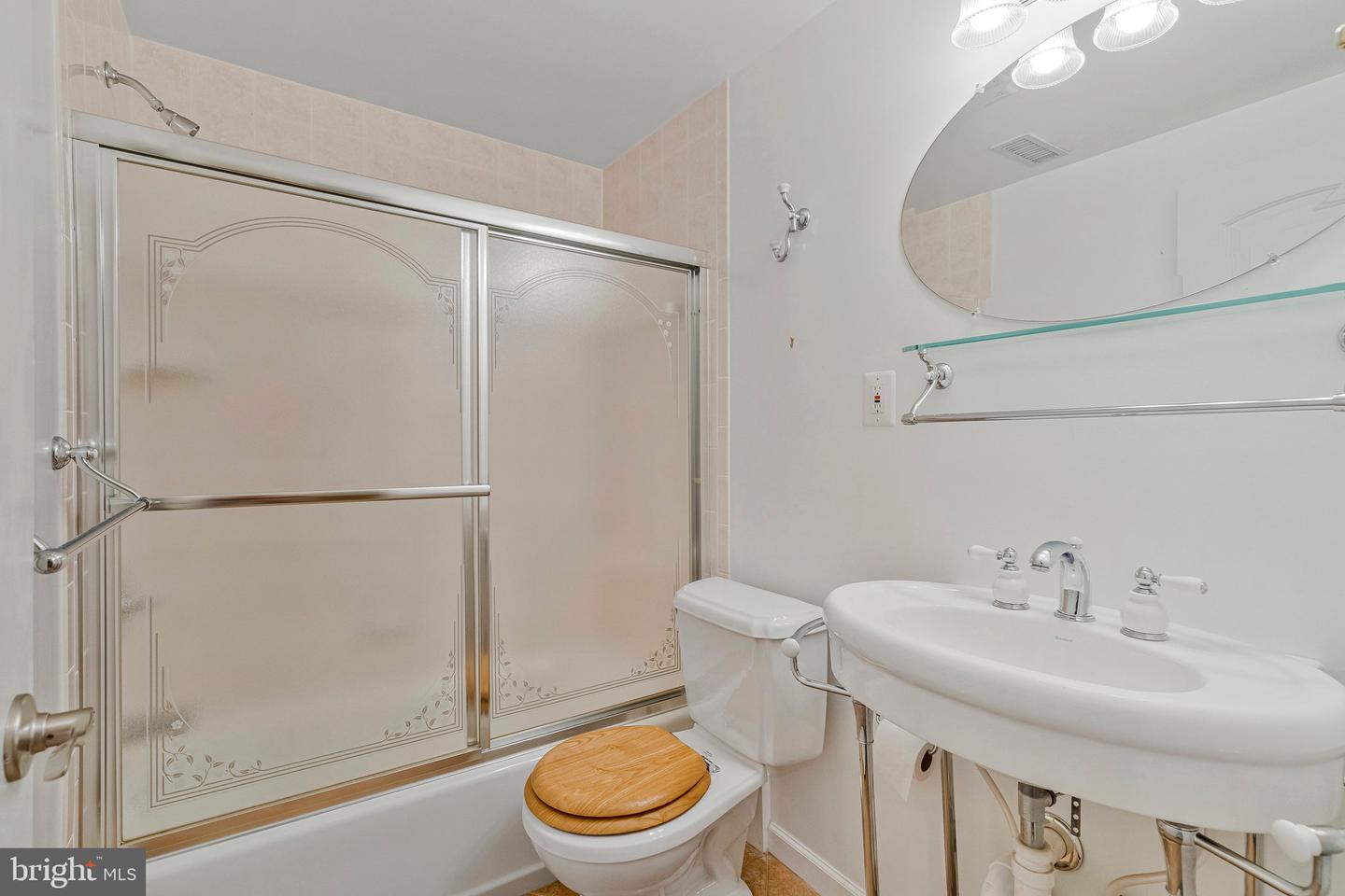 20931 TRINITY SQ, STERLING, Virginia 20165, 3 Bedrooms Bedrooms, ,3 BathroomsBathrooms,Residential,For sale,20931 TRINITY SQ,VALO2098780 MLS # VALO2098780