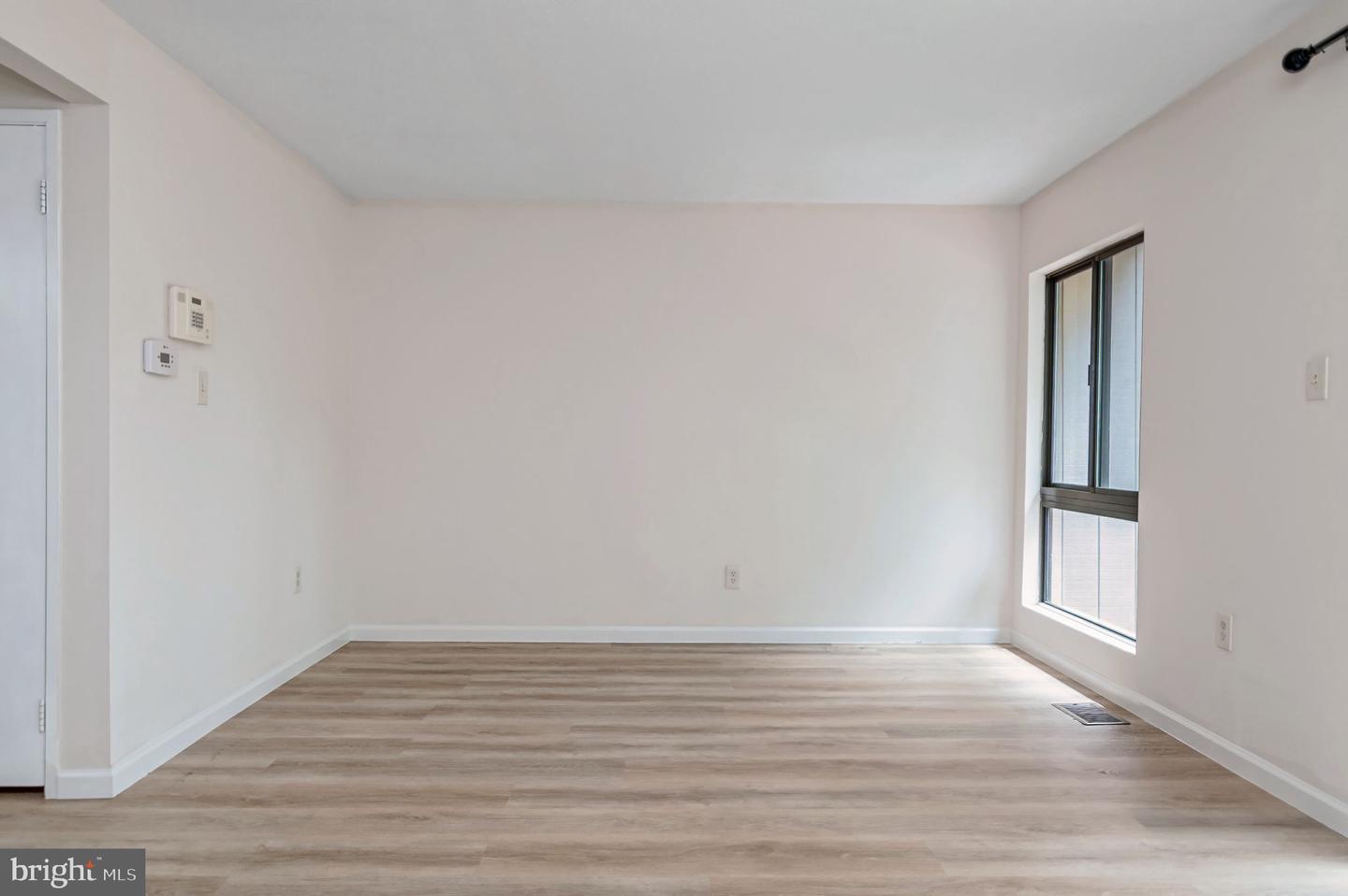 15369 GRIST MILL TER, WOODBRIDGE, Virginia 22191, 3 Bedrooms Bedrooms, ,2 BathroomsBathrooms,Residential,For sale,15369 GRIST MILL TER,VAPW2096382 MLS # VAPW2096382