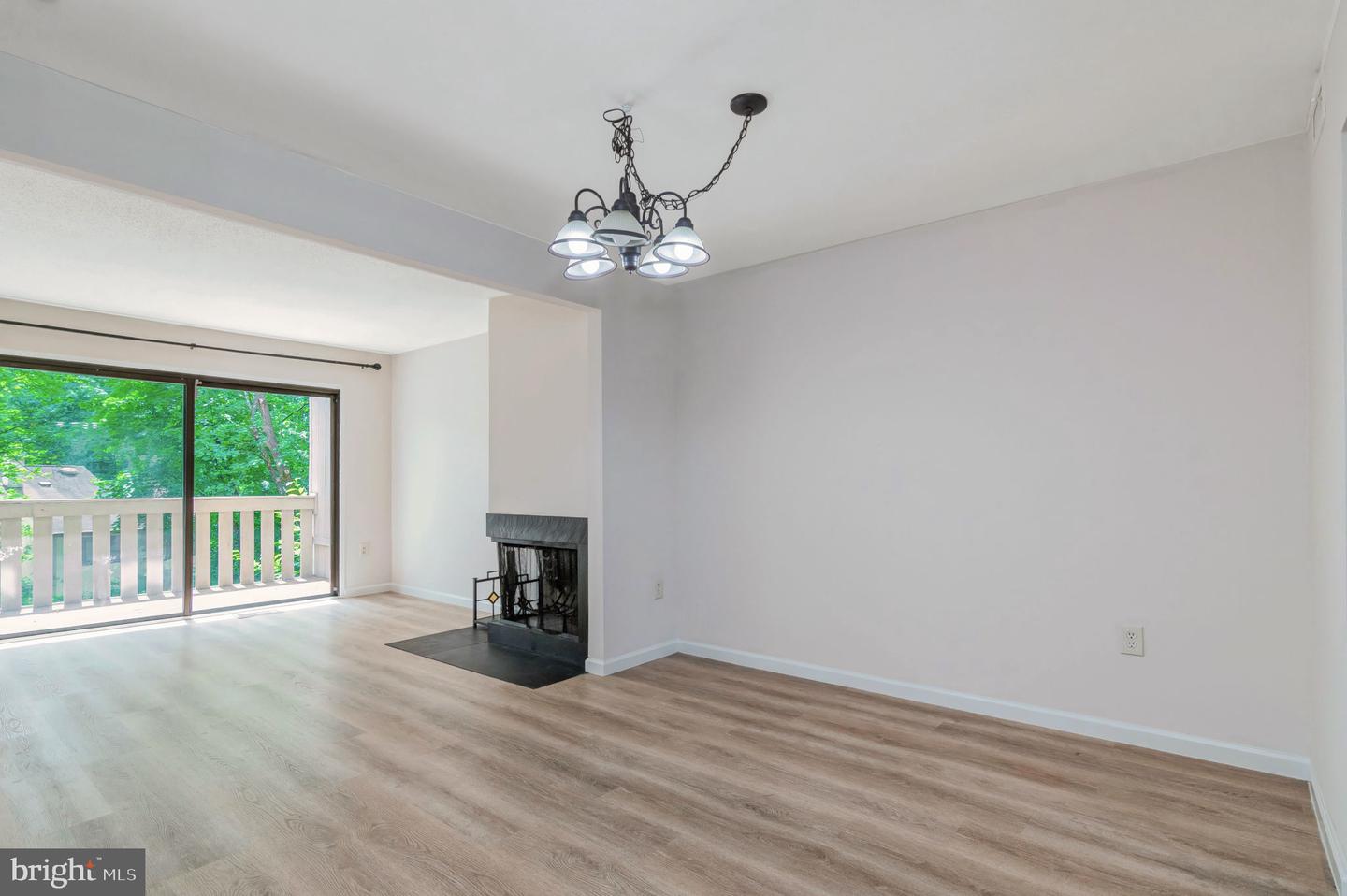 15369 GRIST MILL TER, WOODBRIDGE, Virginia 22191, 3 Bedrooms Bedrooms, ,2 BathroomsBathrooms,Residential,For sale,15369 GRIST MILL TER,VAPW2096382 MLS # VAPW2096382