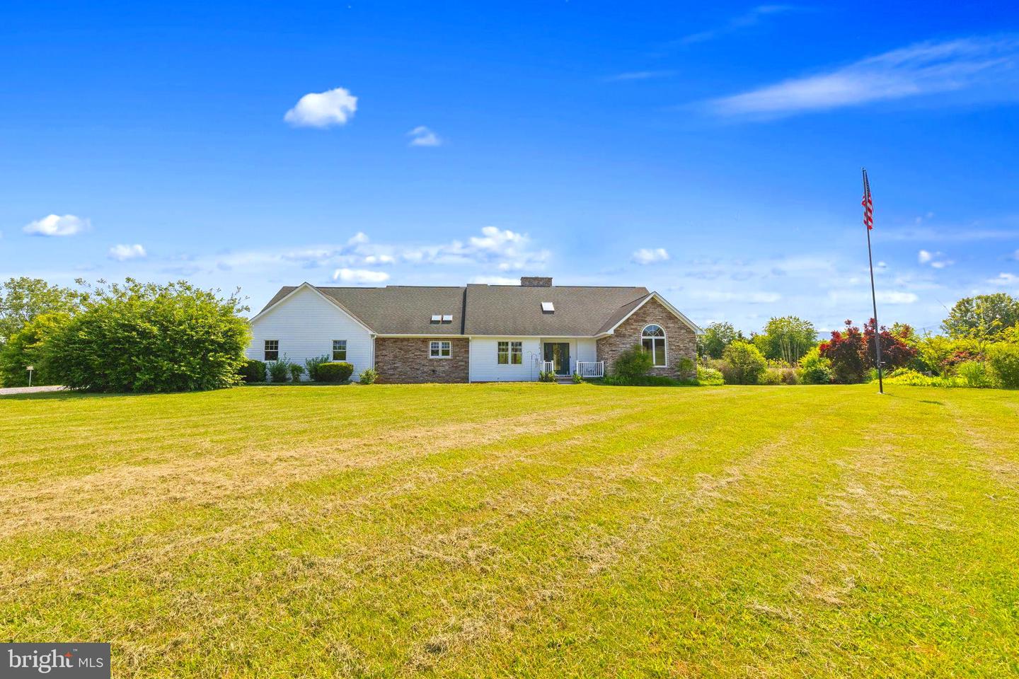 278 WYNNGATE DR, LURAY, Virginia 22835, 3 Bedrooms Bedrooms, 8 Rooms Rooms,3 BathroomsBathrooms,Residential,For sale,278 WYNNGATE DR,VAPA2004996 MLS # VAPA2004996