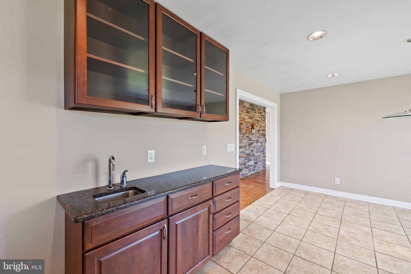 278 WYNNGATE DR, LURAY, Virginia 22835, 3 Bedrooms Bedrooms, 8 Rooms Rooms,3 BathroomsBathrooms,Residential,For sale,278 WYNNGATE DR,VAPA2004996 MLS # VAPA2004996