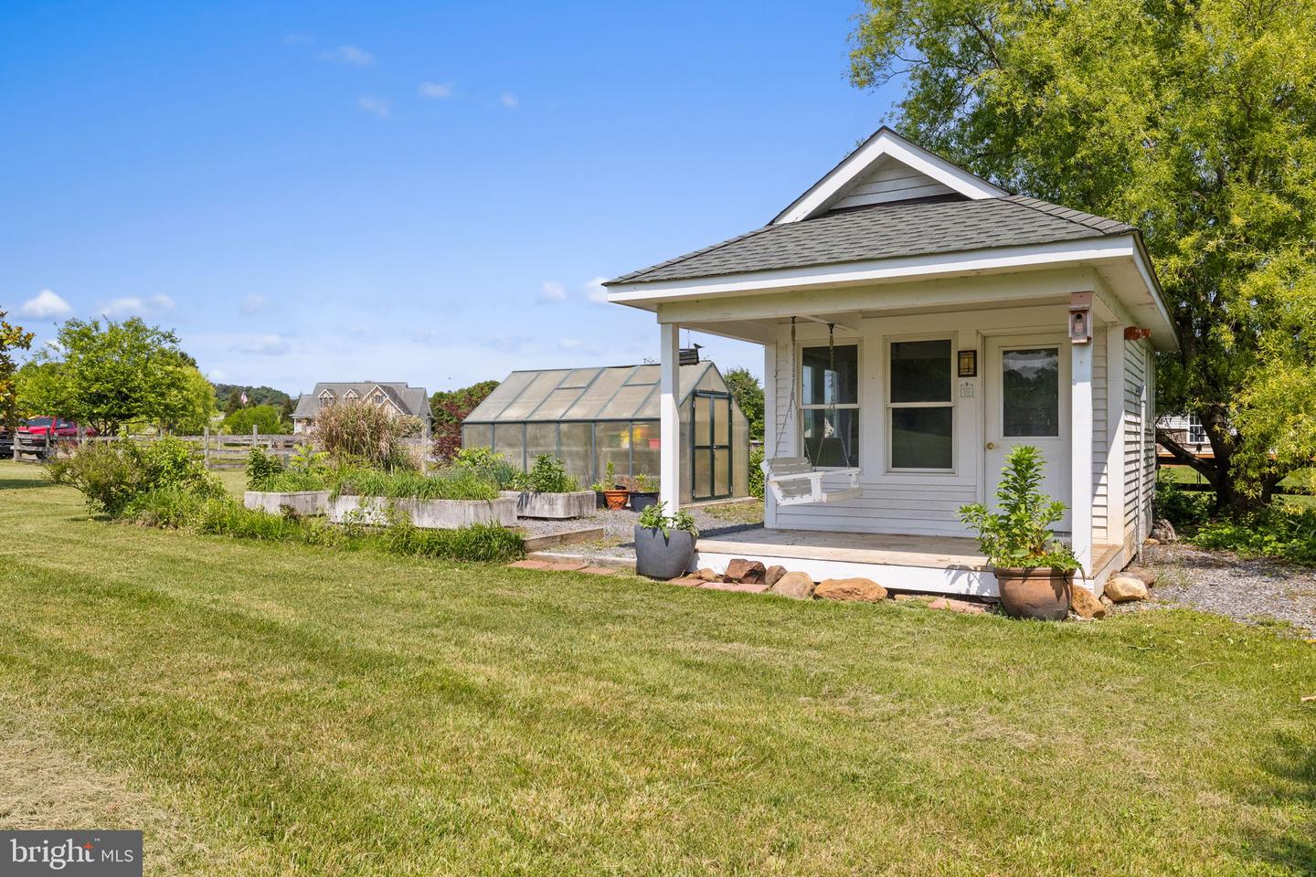 278 WYNNGATE DR, LURAY, Virginia 22835, 3 Bedrooms Bedrooms, 8 Rooms Rooms,3 BathroomsBathrooms,Residential,For sale,278 WYNNGATE DR,VAPA2004996 MLS # VAPA2004996