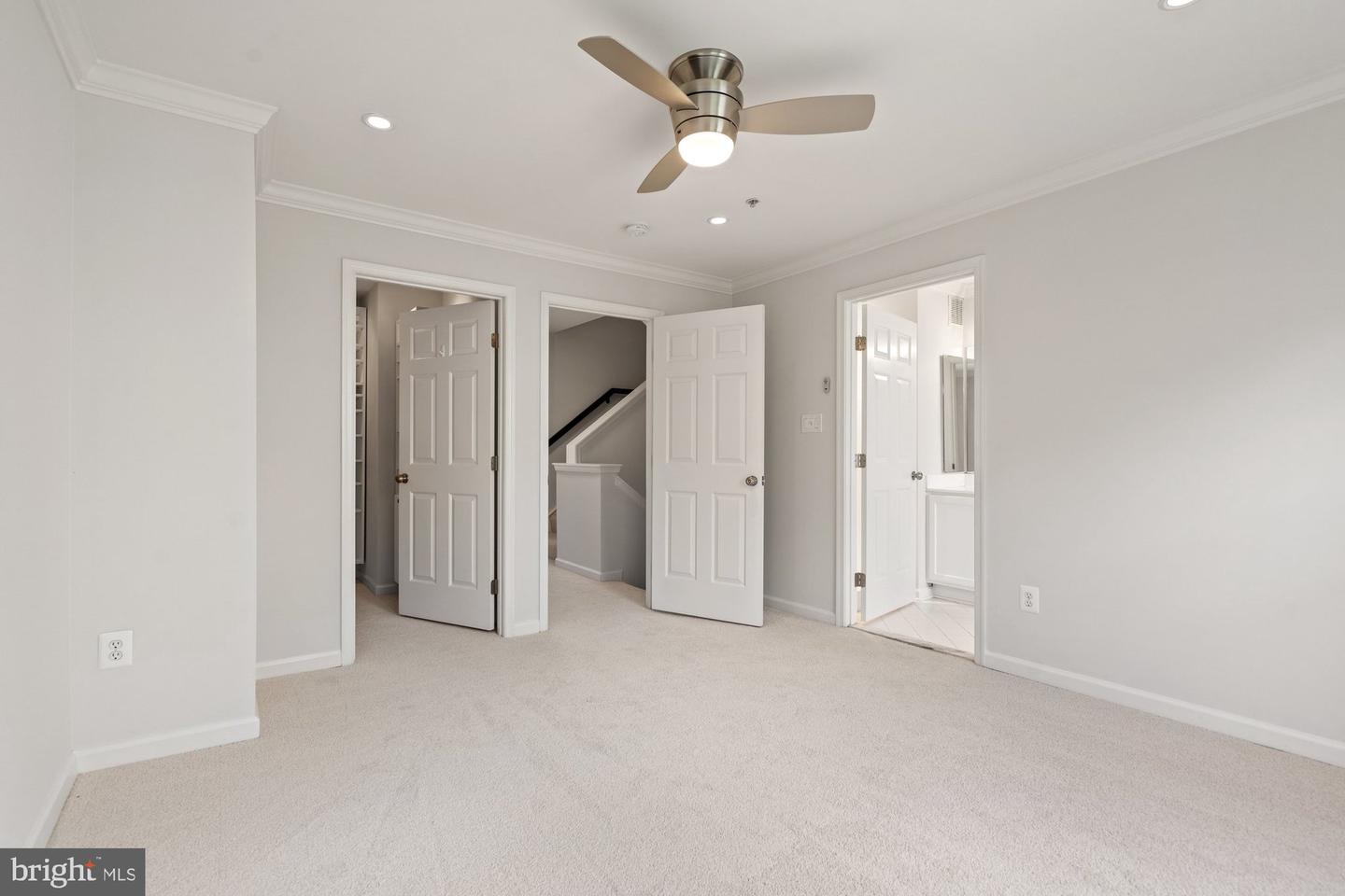 2706 MANHATTAN PL, VIENNA, Virginia 22180, 3 Bedrooms Bedrooms, ,3 BathroomsBathrooms,Residential,For sale,2706 MANHATTAN PL,VAFX2245798 MLS # VAFX2245798