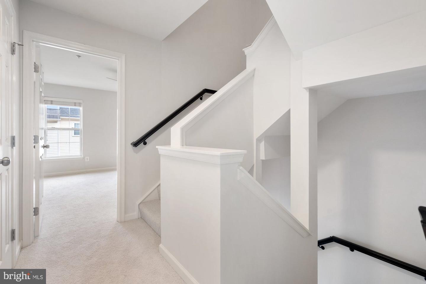2706 MANHATTAN PL, VIENNA, Virginia 22180, 3 Bedrooms Bedrooms, ,3 BathroomsBathrooms,Residential,For sale,2706 MANHATTAN PL,VAFX2245798 MLS # VAFX2245798