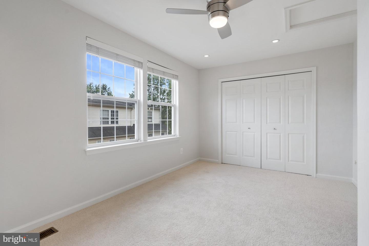 2706 MANHATTAN PL, VIENNA, Virginia 22180, 3 Bedrooms Bedrooms, ,3 BathroomsBathrooms,Residential,For sale,2706 MANHATTAN PL,VAFX2245798 MLS # VAFX2245798