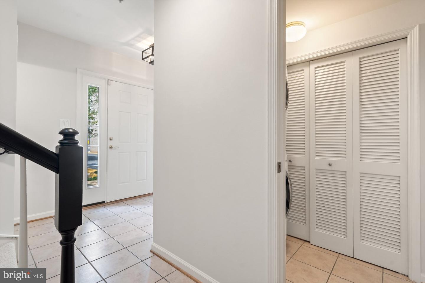 2706 MANHATTAN PL, VIENNA, Virginia 22180, 3 Bedrooms Bedrooms, ,3 BathroomsBathrooms,Residential,For sale,2706 MANHATTAN PL,VAFX2245798 MLS # VAFX2245798