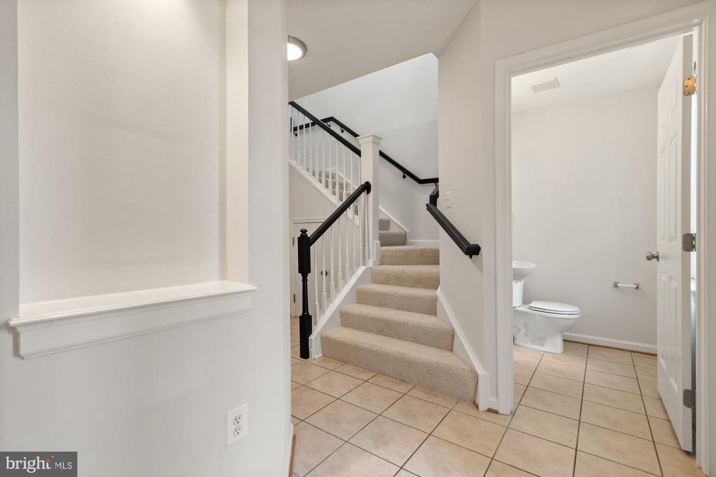 2706 MANHATTAN PL, VIENNA, Virginia 22180, 3 Bedrooms Bedrooms, ,3 BathroomsBathrooms,Residential,For sale,2706 MANHATTAN PL,VAFX2245798 MLS # VAFX2245798