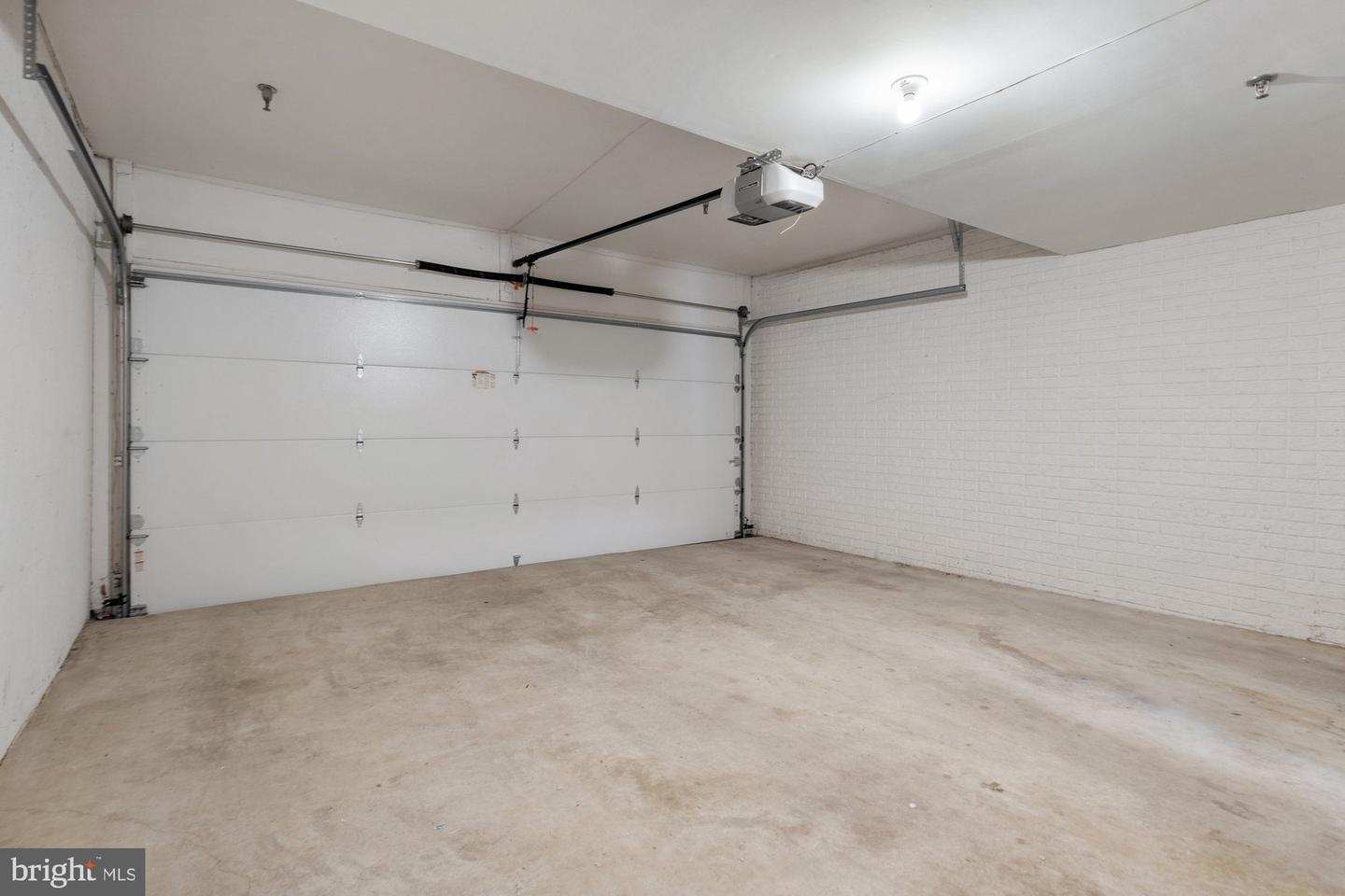 2706 MANHATTAN PL, VIENNA, Virginia 22180, 3 Bedrooms Bedrooms, ,3 BathroomsBathrooms,Residential,For sale,2706 MANHATTAN PL,VAFX2245798 MLS # VAFX2245798