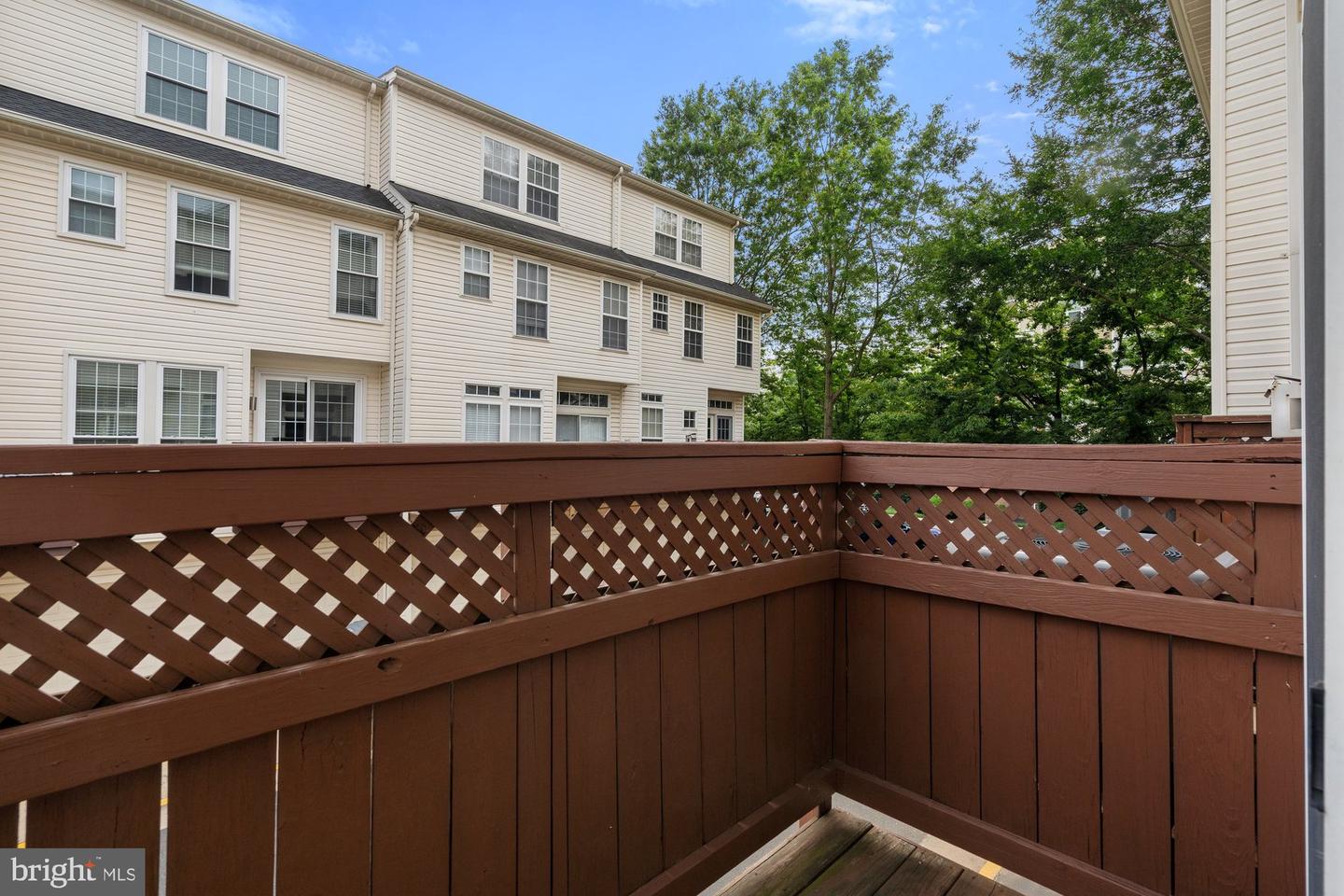 2706 MANHATTAN PL, VIENNA, Virginia 22180, 3 Bedrooms Bedrooms, ,3 BathroomsBathrooms,Residential,For sale,2706 MANHATTAN PL,VAFX2245798 MLS # VAFX2245798