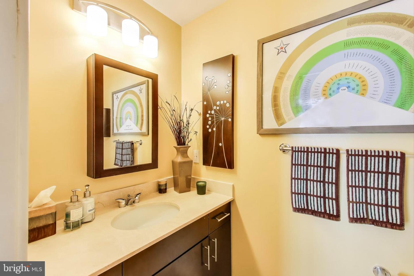 910 M ST NW #1022, WASHINGTON, District Of Columbia 20001, 3 Bedrooms Bedrooms, ,2 BathroomsBathrooms,Residential,For sale,910 M ST NW #1022,DCDC2204322 MLS # DCDC2204322