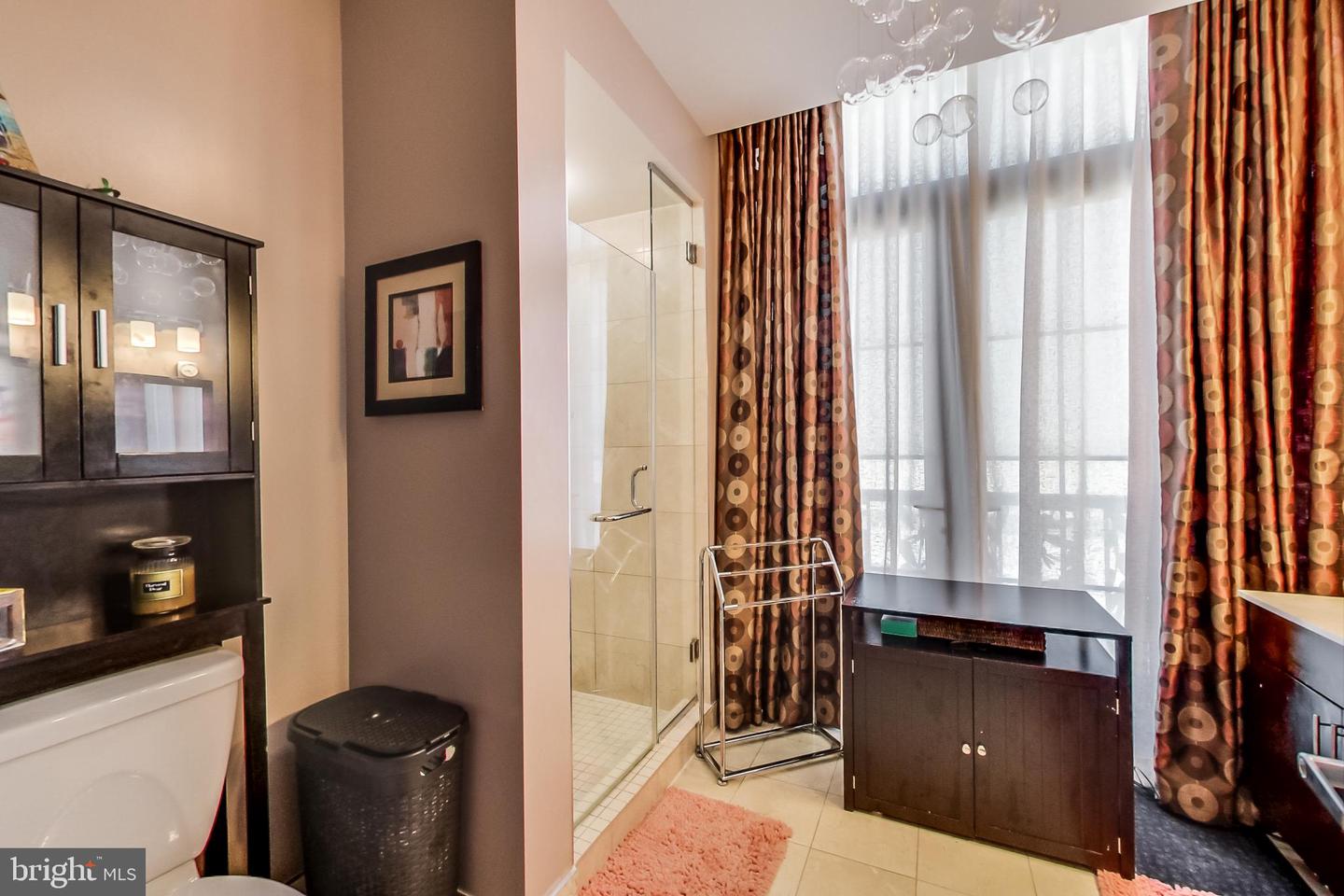 910 M ST NW #1022, WASHINGTON, District Of Columbia 20001, 3 Bedrooms Bedrooms, ,2 BathroomsBathrooms,Residential,For sale,910 M ST NW #1022,DCDC2204322 MLS # DCDC2204322