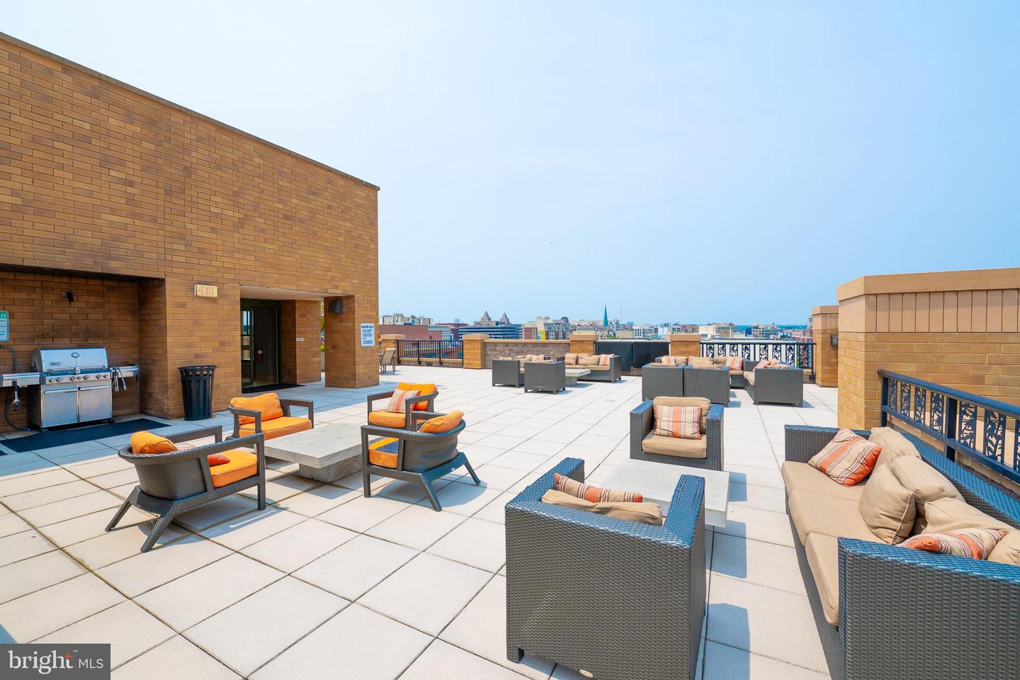910 M ST NW #1022, WASHINGTON, District Of Columbia 20001, 3 Bedrooms Bedrooms, ,2 BathroomsBathrooms,Residential,For sale,910 M ST NW #1022,DCDC2204322 MLS # DCDC2204322