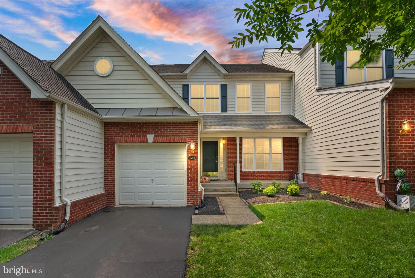 15831 FOURMILE CREEK CT, HAYMARKET, Virginia 20169, 3 Bedrooms Bedrooms, ,3 BathroomsBathrooms,Residential,For sale,15831 FOURMILE CREEK CT,VAPW2096408 MLS # VAPW2096408