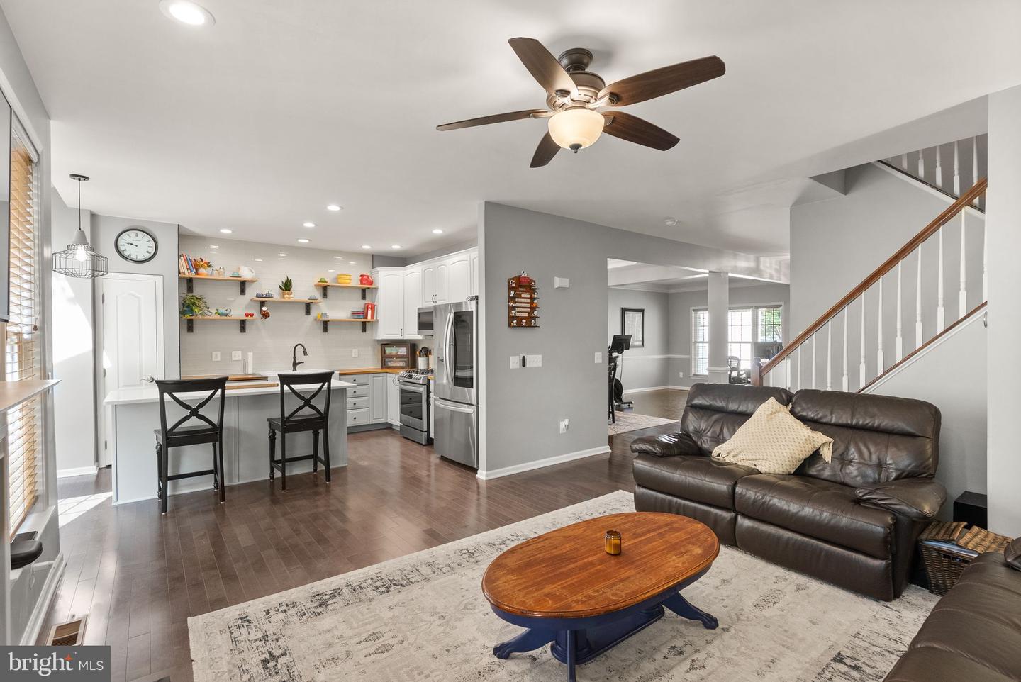 15831 FOURMILE CREEK CT, HAYMARKET, Virginia 20169, 3 Bedrooms Bedrooms, ,3 BathroomsBathrooms,Residential,For sale,15831 FOURMILE CREEK CT,VAPW2096408 MLS # VAPW2096408