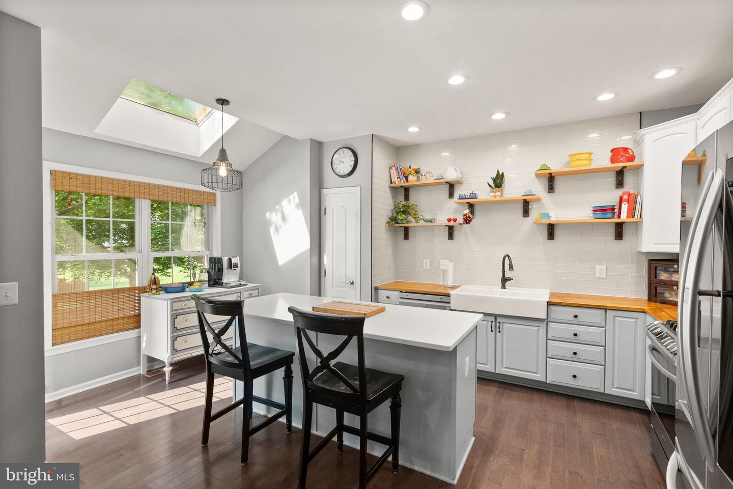 15831 FOURMILE CREEK CT, HAYMARKET, Virginia 20169, 3 Bedrooms Bedrooms, ,3 BathroomsBathrooms,Residential,For sale,15831 FOURMILE CREEK CT,VAPW2096408 MLS # VAPW2096408