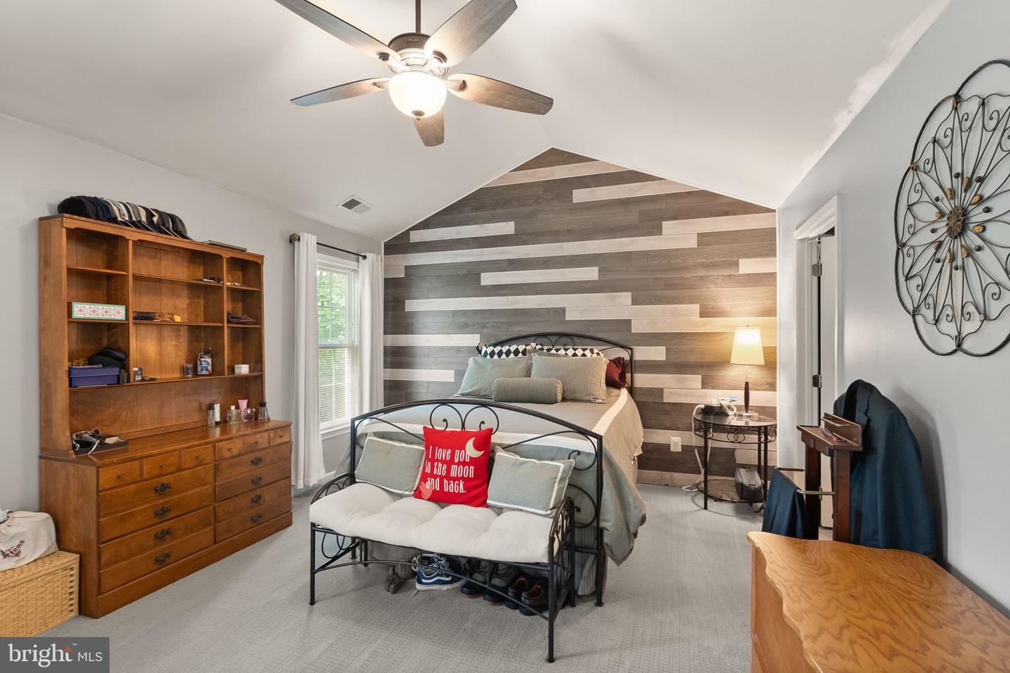 15831 FOURMILE CREEK CT, HAYMARKET, Virginia 20169, 3 Bedrooms Bedrooms, ,3 BathroomsBathrooms,Residential,For sale,15831 FOURMILE CREEK CT,VAPW2096408 MLS # VAPW2096408