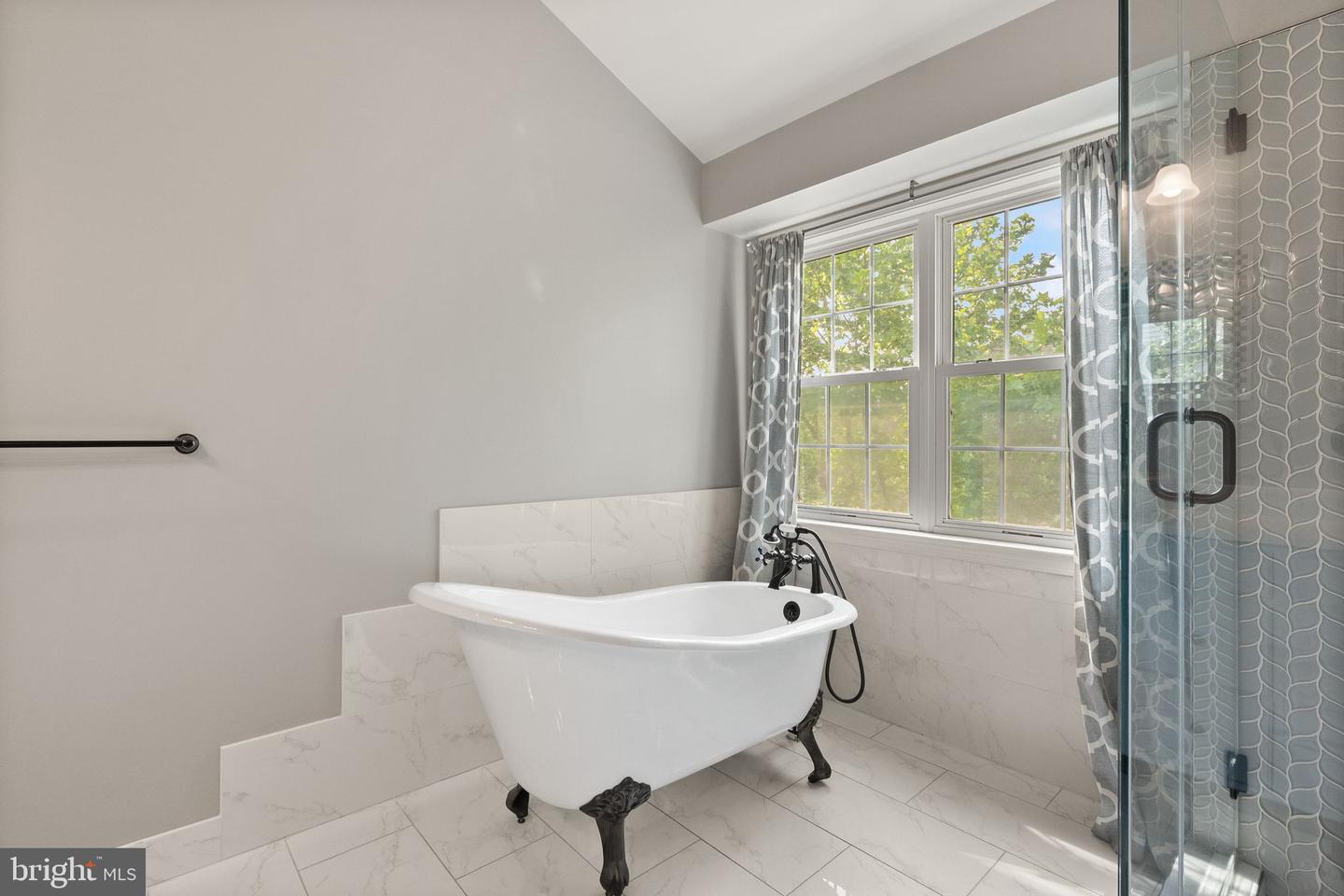 15831 FOURMILE CREEK CT, HAYMARKET, Virginia 20169, 3 Bedrooms Bedrooms, ,3 BathroomsBathrooms,Residential,For sale,15831 FOURMILE CREEK CT,VAPW2096408 MLS # VAPW2096408