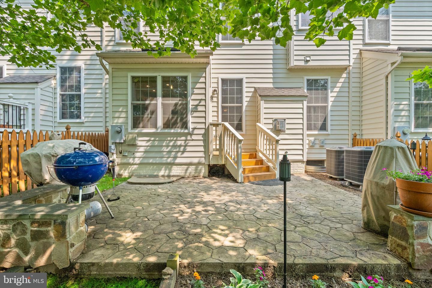 15831 FOURMILE CREEK CT, HAYMARKET, Virginia 20169, 3 Bedrooms Bedrooms, ,3 BathroomsBathrooms,Residential,For sale,15831 FOURMILE CREEK CT,VAPW2096408 MLS # VAPW2096408