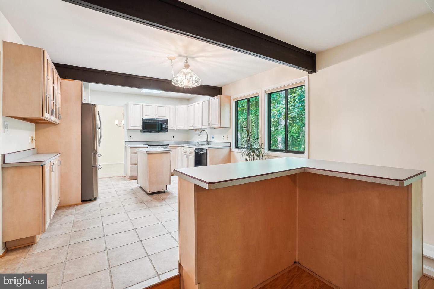 12309 MULBERRY CT, WOODBRIDGE, Virginia 22192, 5 Bedrooms Bedrooms, ,3 BathroomsBathrooms,Residential,For sale,12309 MULBERRY CT,VAPW2096412 MLS # VAPW2096412