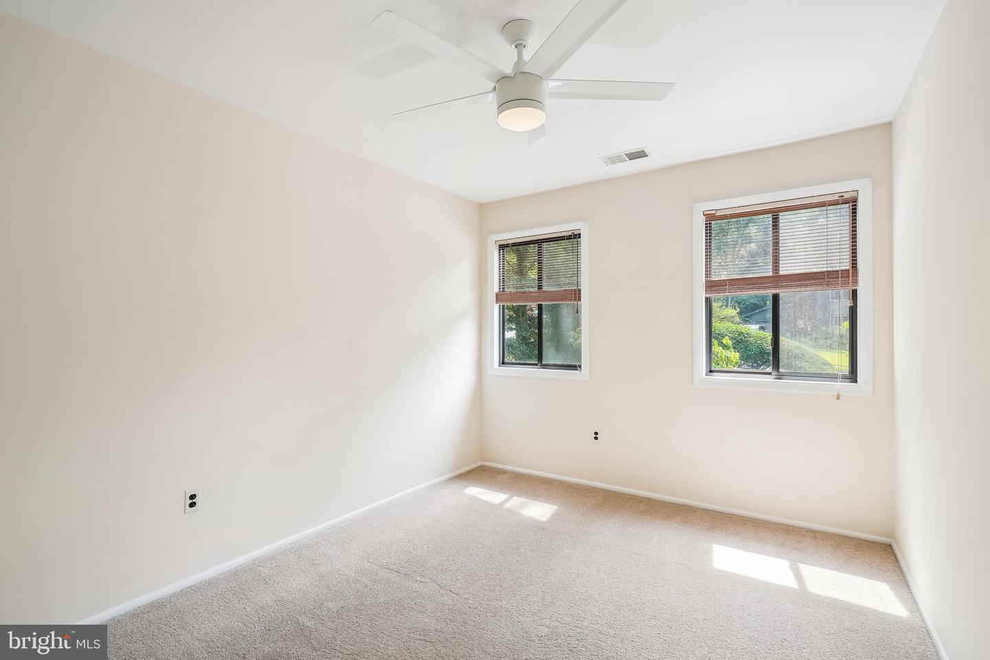 12309 MULBERRY CT, WOODBRIDGE, Virginia 22192, 5 Bedrooms Bedrooms, ,3 BathroomsBathrooms,Residential,For sale,12309 MULBERRY CT,VAPW2096412 MLS # VAPW2096412