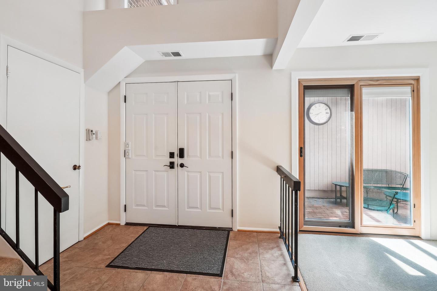 12309 MULBERRY CT, WOODBRIDGE, Virginia 22192, 5 Bedrooms Bedrooms, ,3 BathroomsBathrooms,Residential,For sale,12309 MULBERRY CT,VAPW2096412 MLS # VAPW2096412