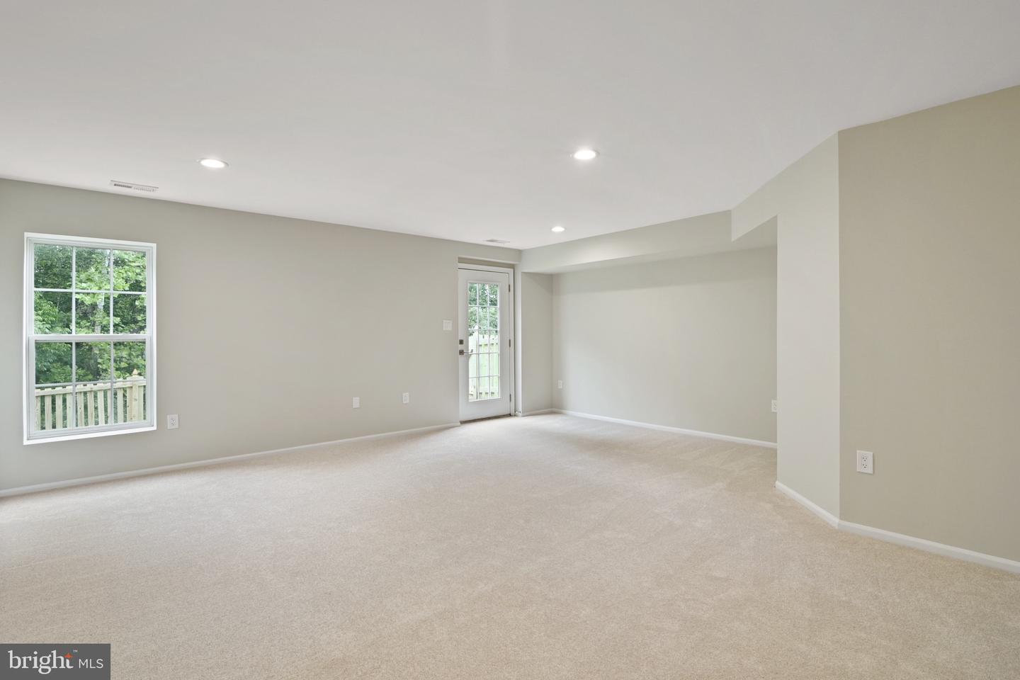 20 PULLER PL, STAFFORD, Virginia 22556, 3 Bedrooms Bedrooms, ,3 BathroomsBathrooms,Residential,For sale,20 PULLER PL,VAST2039556 MLS # VAST2039556