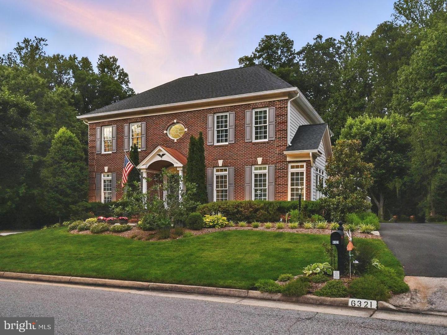 6321 WILMINGTON DR, BURKE, Virginia 22015, 5 Bedrooms Bedrooms, ,5 BathroomsBathrooms,Residential,For sale,6321 WILMINGTON DR,VAFX2245914 MLS # VAFX2245914