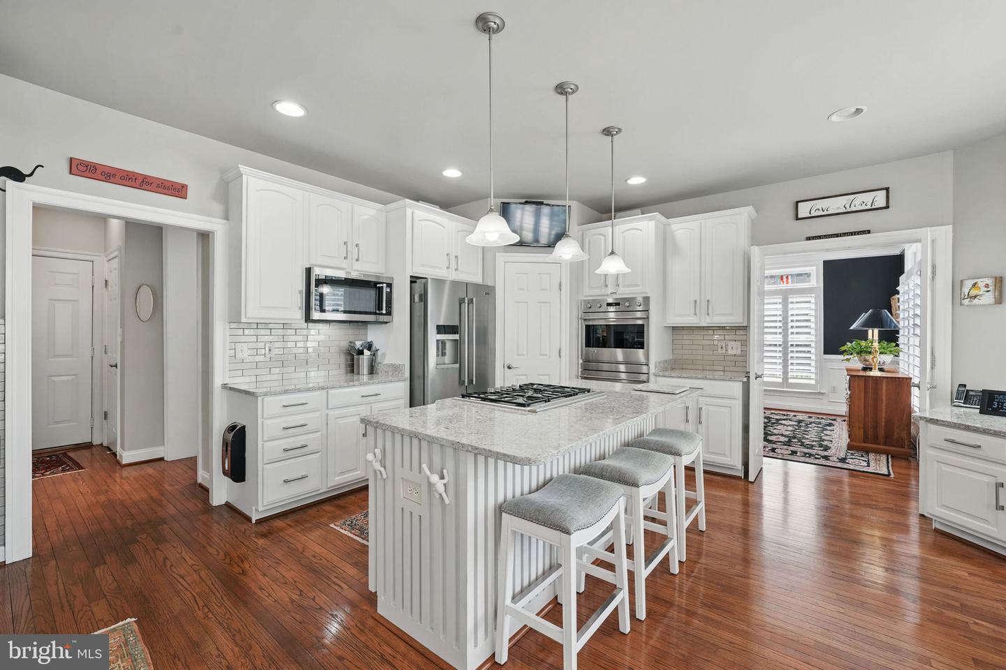 6321 WILMINGTON DR, BURKE, Virginia 22015, 5 Bedrooms Bedrooms, ,5 BathroomsBathrooms,Residential,For sale,6321 WILMINGTON DR,VAFX2245914 MLS # VAFX2245914