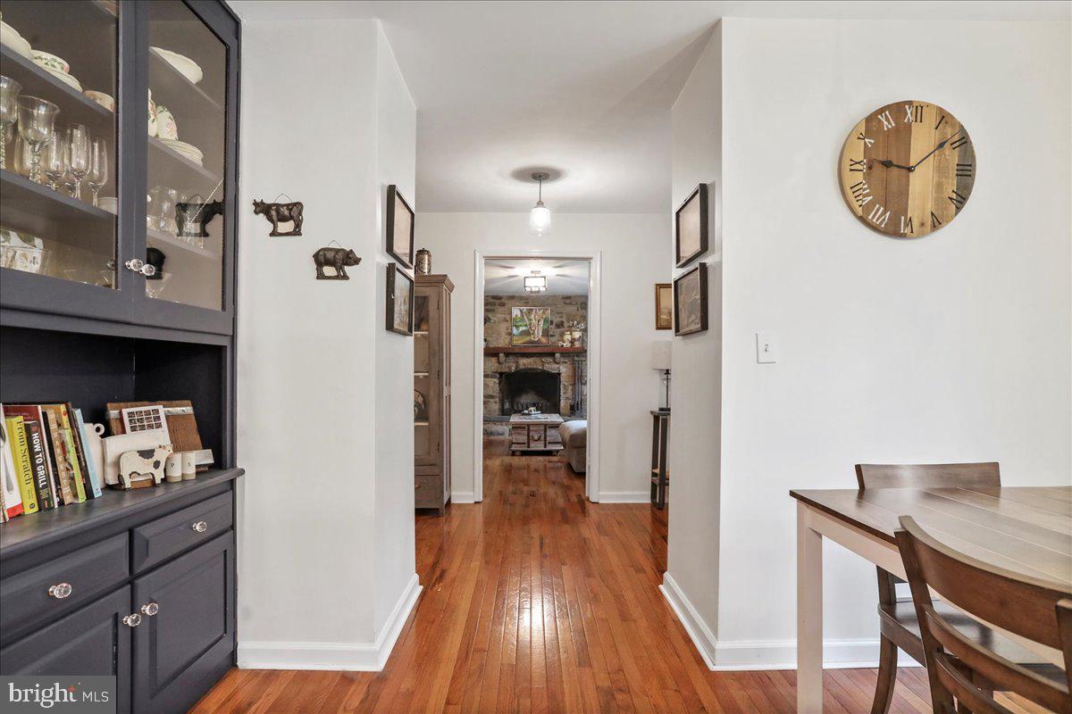 6025 COON TREE RD, THE PLAINS, Virginia 20198, 3 Bedrooms Bedrooms, 7 Rooms Rooms,2 BathroomsBathrooms,Residential,For sale,6025 COON TREE RD,VAFQ2016950 MLS # VAFQ2016950