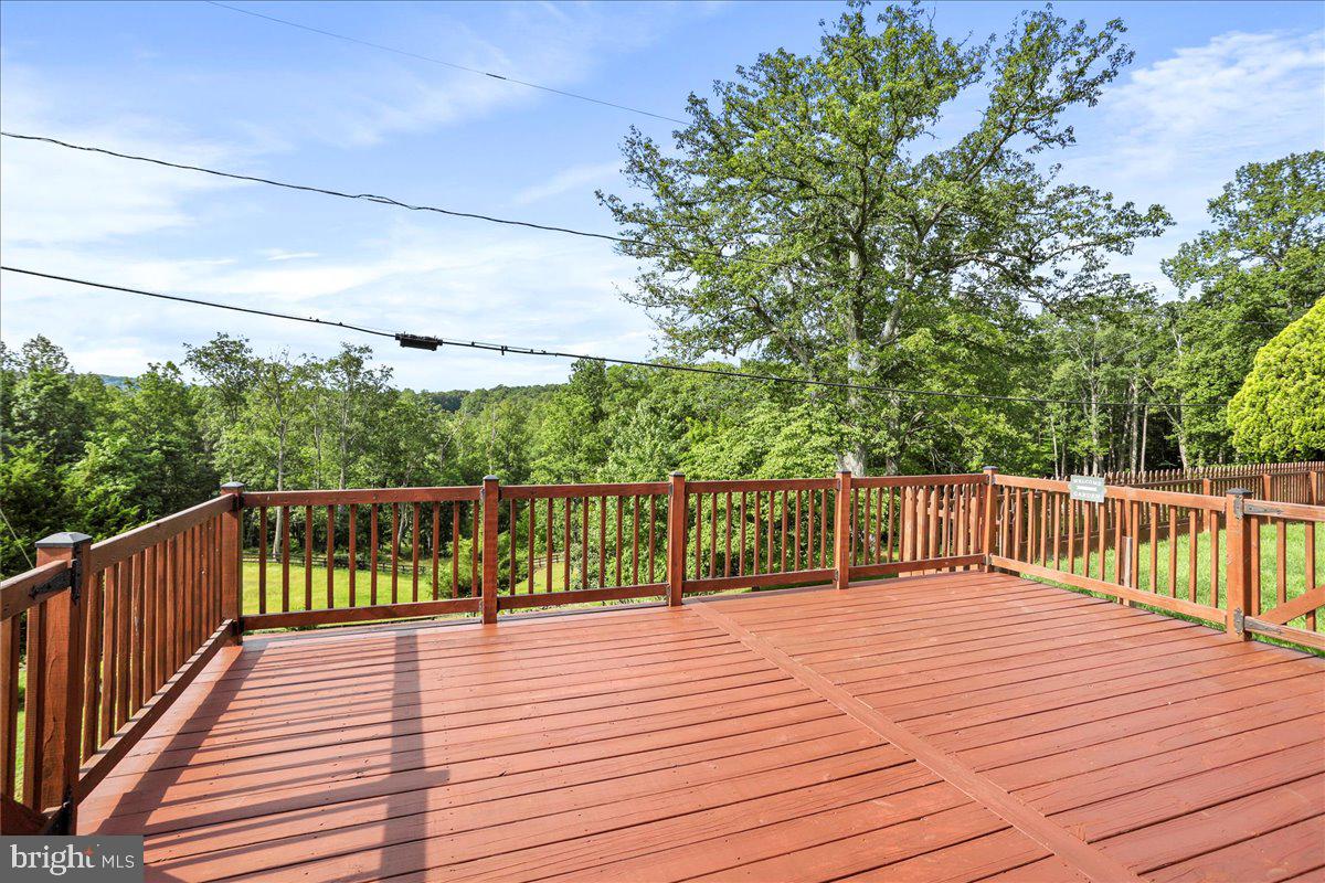 6025 COON TREE RD, THE PLAINS, Virginia 20198, 3 Bedrooms Bedrooms, 7 Rooms Rooms,2 BathroomsBathrooms,Residential,For sale,6025 COON TREE RD,VAFQ2016950 MLS # VAFQ2016950