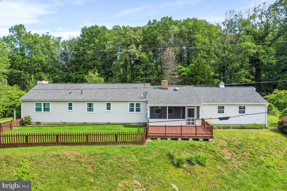 6025 COON TREE RD, THE PLAINS, Virginia 20198, 3 Bedrooms Bedrooms, 7 Rooms Rooms,2 BathroomsBathrooms,Residential,For sale,6025 COON TREE RD,VAFQ2016950 MLS # VAFQ2016950
