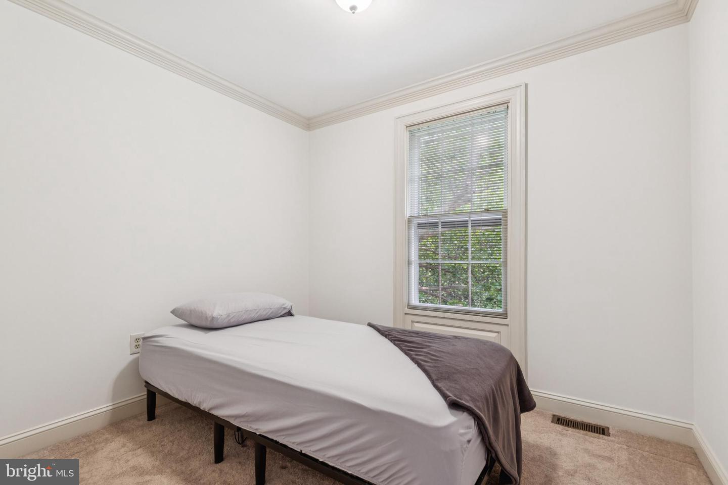 7320 WESTMORE DR, SPRINGFIELD, Virginia 22150, 3 Bedrooms Bedrooms, ,2 BathroomsBathrooms,Residential,For sale,7320 WESTMORE DR,VAFX2245974 MLS # VAFX2245974