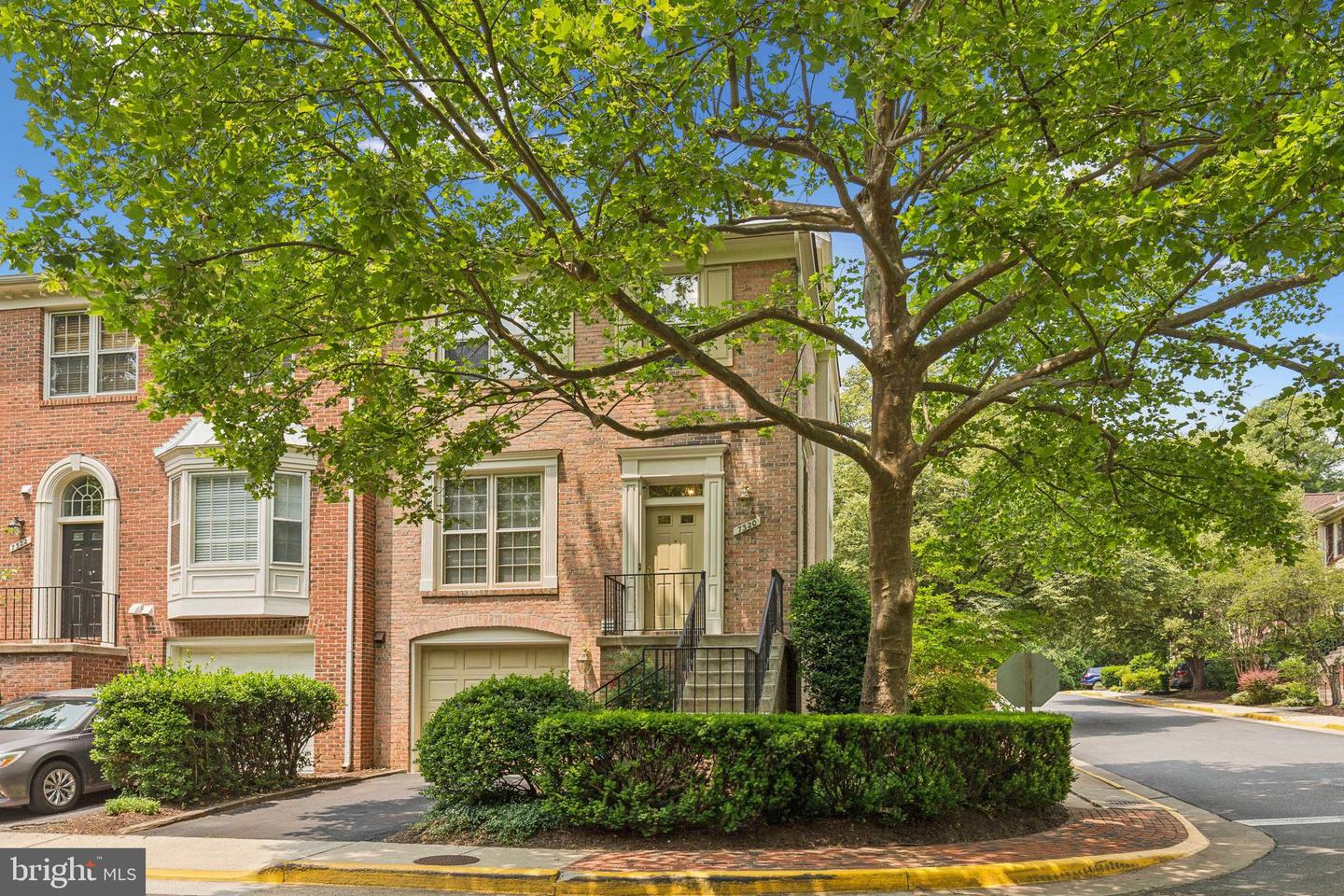 7320 WESTMORE DR, SPRINGFIELD, Virginia 22150, 3 Bedrooms Bedrooms, ,2 BathroomsBathrooms,Residential,For sale,7320 WESTMORE DR,VAFX2245974 MLS # VAFX2245974