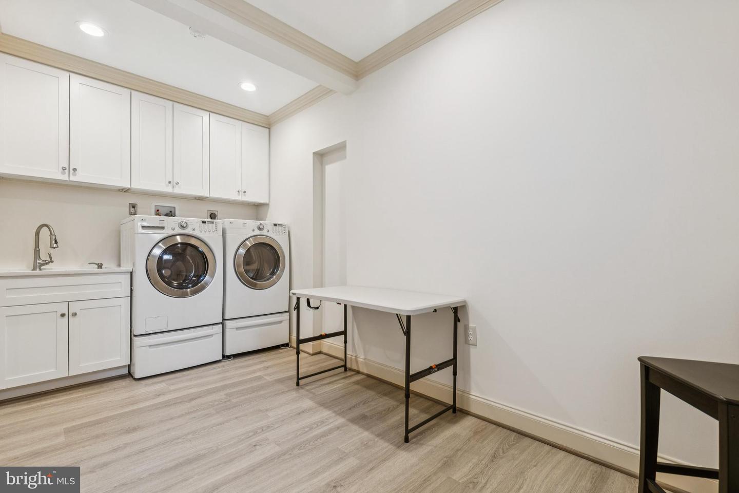 7320 WESTMORE DR, SPRINGFIELD, Virginia 22150, 3 Bedrooms Bedrooms, ,2 BathroomsBathrooms,Residential,For sale,7320 WESTMORE DR,VAFX2245974 MLS # VAFX2245974
