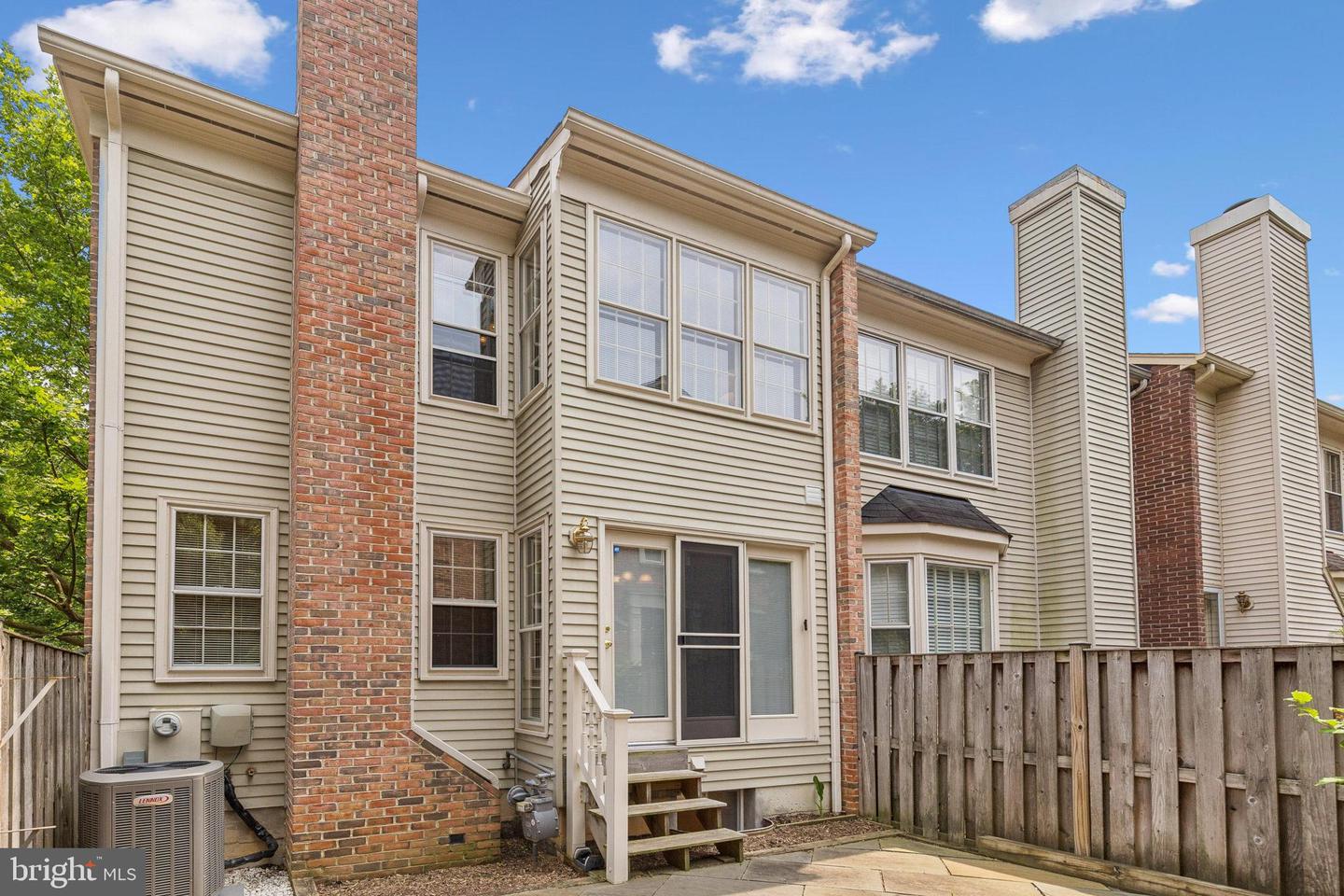 7320 WESTMORE DR, SPRINGFIELD, Virginia 22150, 3 Bedrooms Bedrooms, ,2 BathroomsBathrooms,Residential,For sale,7320 WESTMORE DR,VAFX2245974 MLS # VAFX2245974
