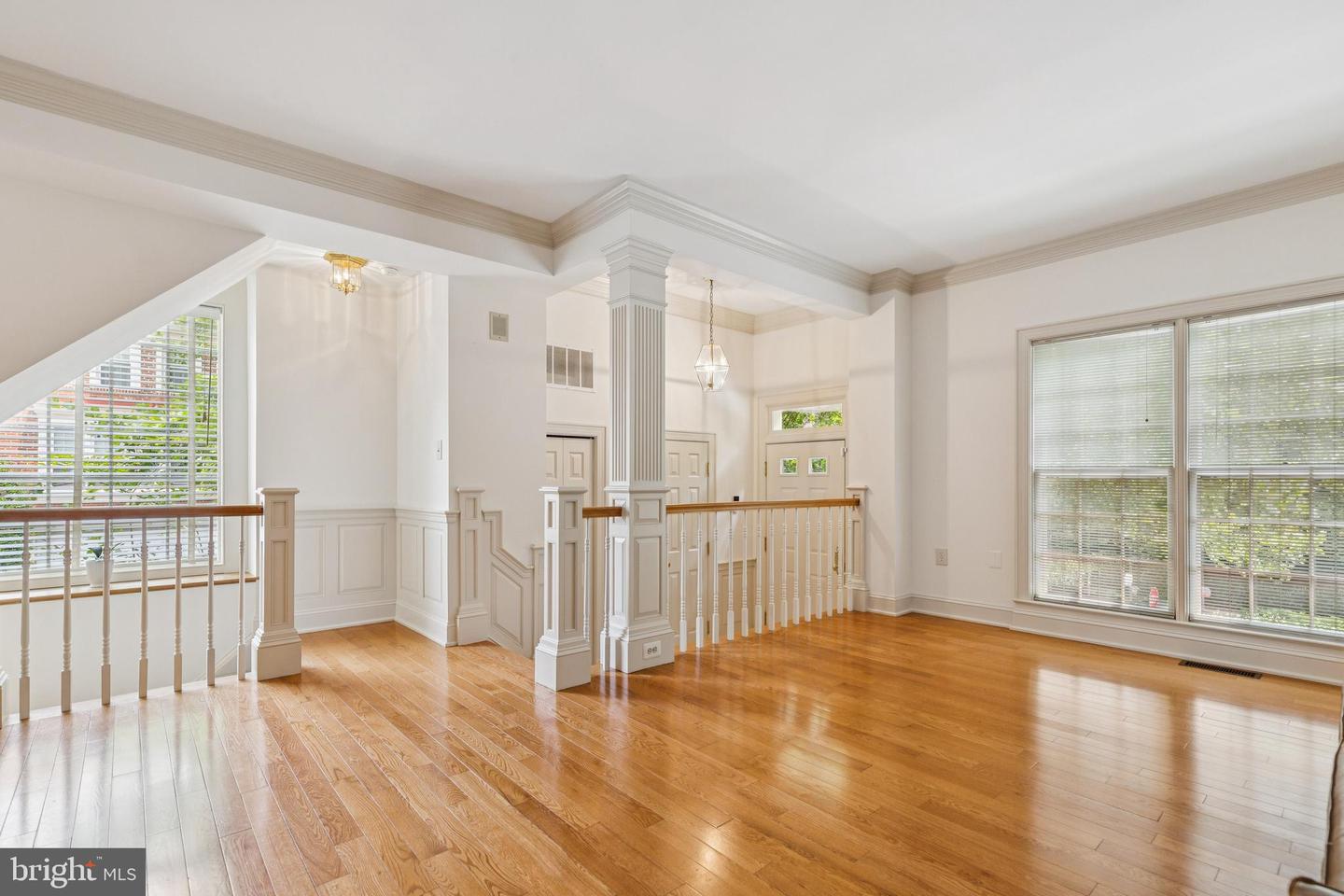 7320 WESTMORE DR, SPRINGFIELD, Virginia 22150, 3 Bedrooms Bedrooms, ,2 BathroomsBathrooms,Residential,For sale,7320 WESTMORE DR,VAFX2245974 MLS # VAFX2245974
