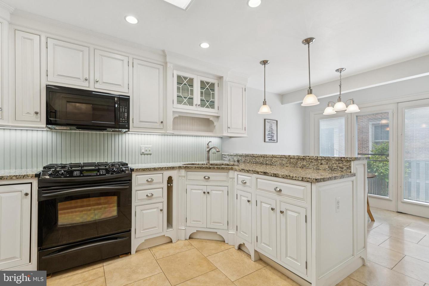 7320 WESTMORE DR, SPRINGFIELD, Virginia 22150, 3 Bedrooms Bedrooms, ,2 BathroomsBathrooms,Residential,For sale,7320 WESTMORE DR,VAFX2245974 MLS # VAFX2245974