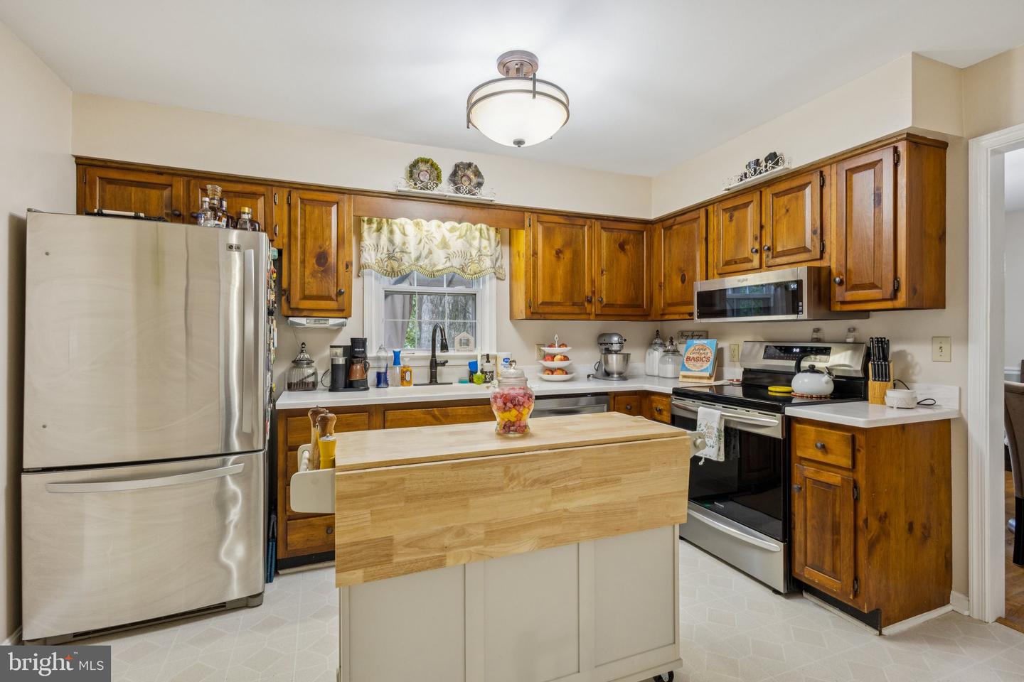 8138 LAMBS CREEK CHURCH RD, KING GEORGE, Virginia 22485, 4 Bedrooms Bedrooms, ,3 BathroomsBathrooms,Residential,For sale,8138 LAMBS CREEK CHURCH RD,VAKG2006554 MLS # VAKG2006554