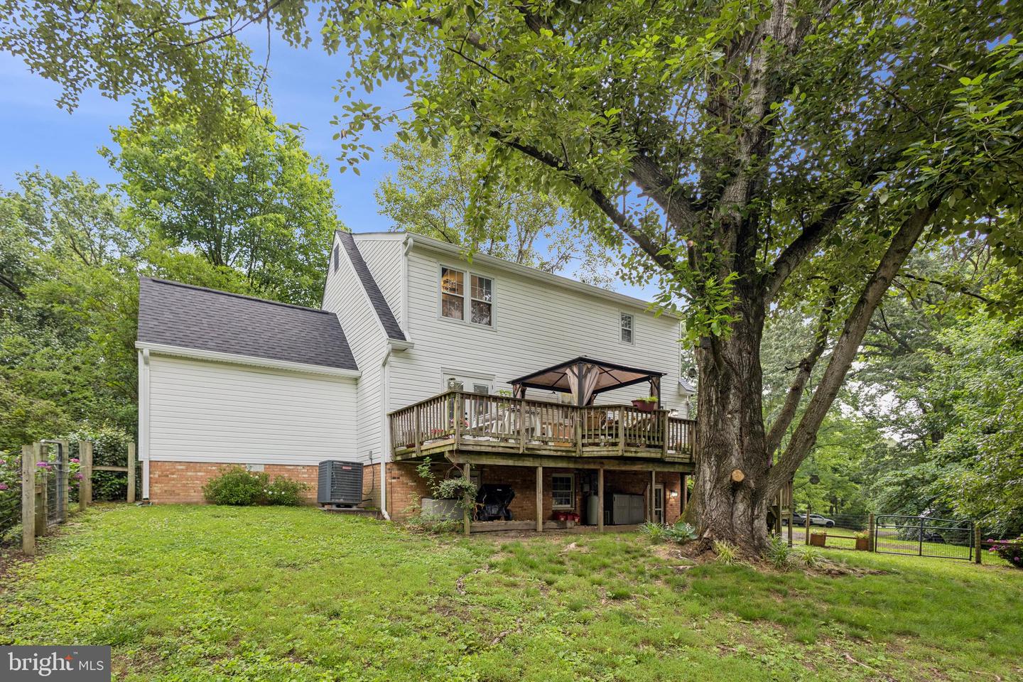8138 LAMBS CREEK CHURCH RD, KING GEORGE, Virginia 22485, 4 Bedrooms Bedrooms, ,3 BathroomsBathrooms,Residential,For sale,8138 LAMBS CREEK CHURCH RD,VAKG2006554 MLS # VAKG2006554