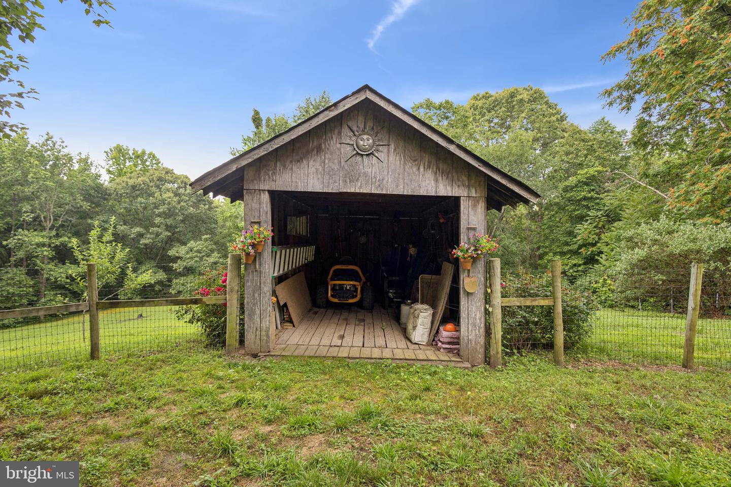 8138 LAMBS CREEK CHURCH RD, KING GEORGE, Virginia 22485, 4 Bedrooms Bedrooms, ,3 BathroomsBathrooms,Residential,For sale,8138 LAMBS CREEK CHURCH RD,VAKG2006554 MLS # VAKG2006554