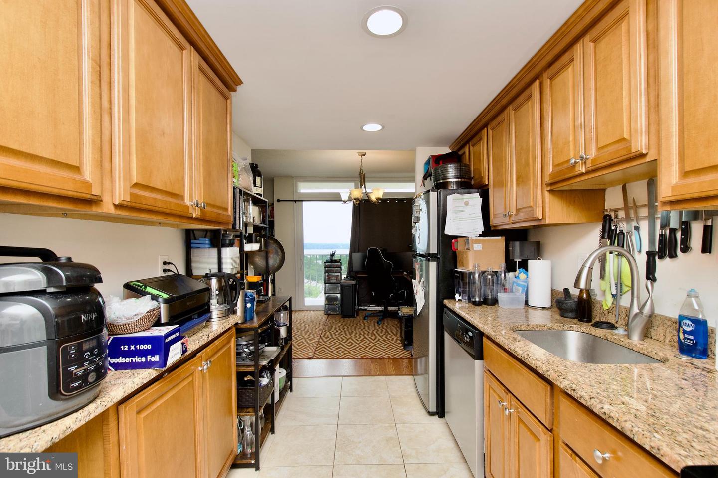 2059 HUNTINGTON AVE #1603, ALEXANDRIA, Virginia 22303, 1 Bedroom Bedrooms, ,1 BathroomBathrooms,Residential,For sale,2059 HUNTINGTON AVE #1603,VAFX2246078 MLS # VAFX2246078