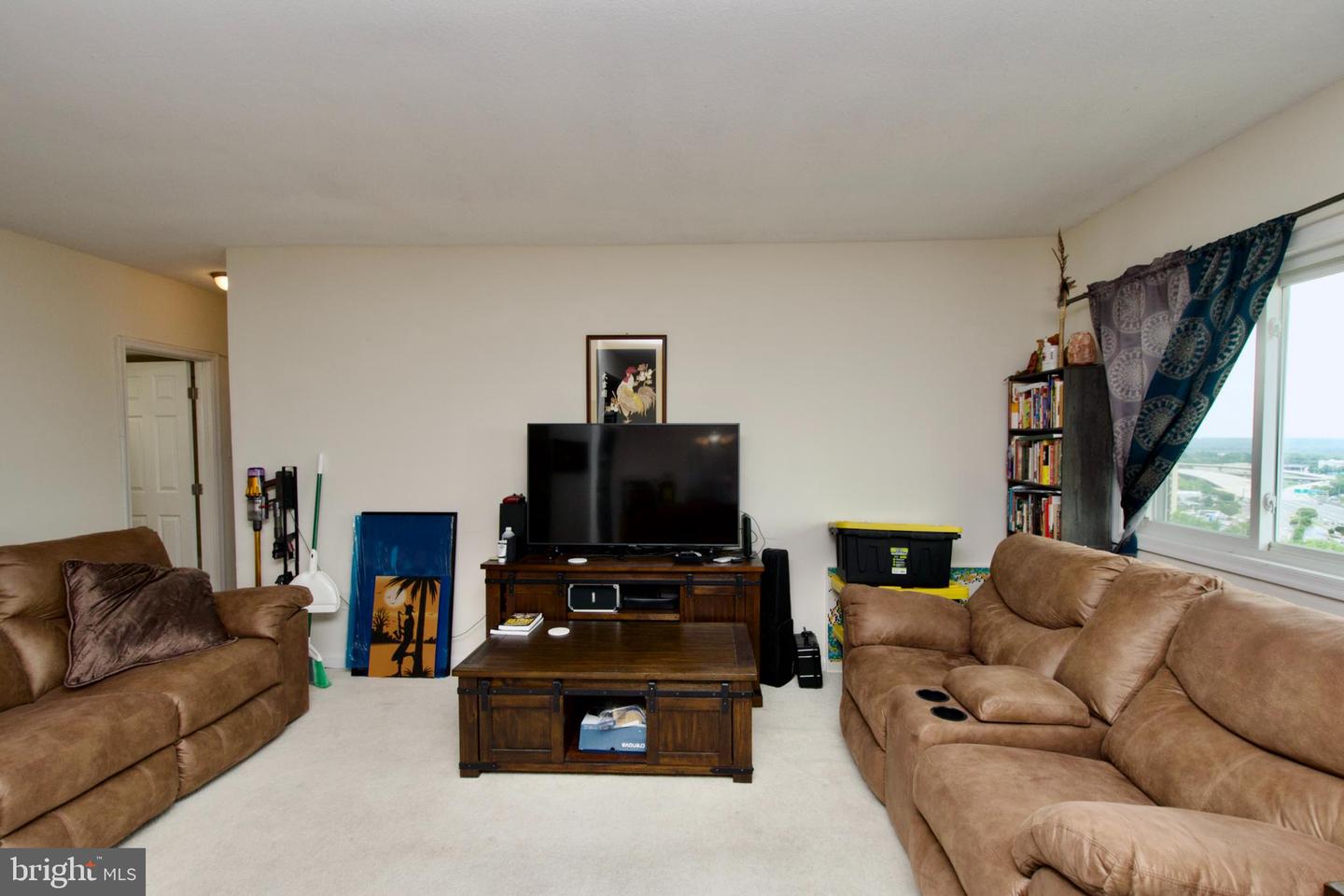 2059 HUNTINGTON AVE #1603, ALEXANDRIA, Virginia 22303, 1 Bedroom Bedrooms, ,1 BathroomBathrooms,Residential,For sale,2059 HUNTINGTON AVE #1603,VAFX2246078 MLS # VAFX2246078