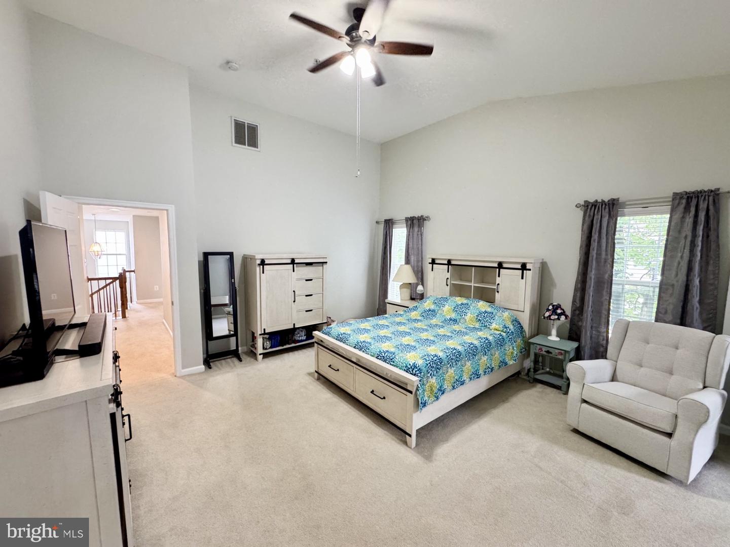 43048 ZANDER TER, ASHBURN, Virginia 20147, 3 Bedrooms Bedrooms, ,2 BathroomsBathrooms,Residential,For sale,43048 ZANDER TER,VALO2098978 MLS # VALO2098978