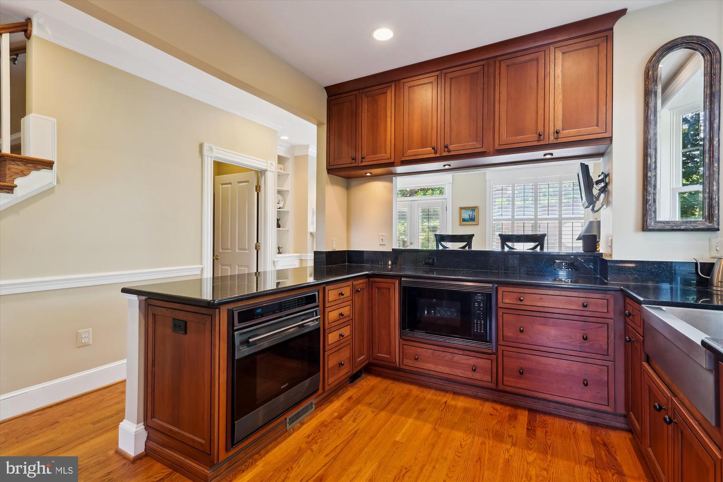 318 N FAIRFAX ST, ALEXANDRIA, Virginia 22314, 3 Bedrooms Bedrooms, ,3 BathroomsBathrooms,Residential,For sale,318 N FAIRFAX ST,VAAX2046236 MLS # VAAX2046236